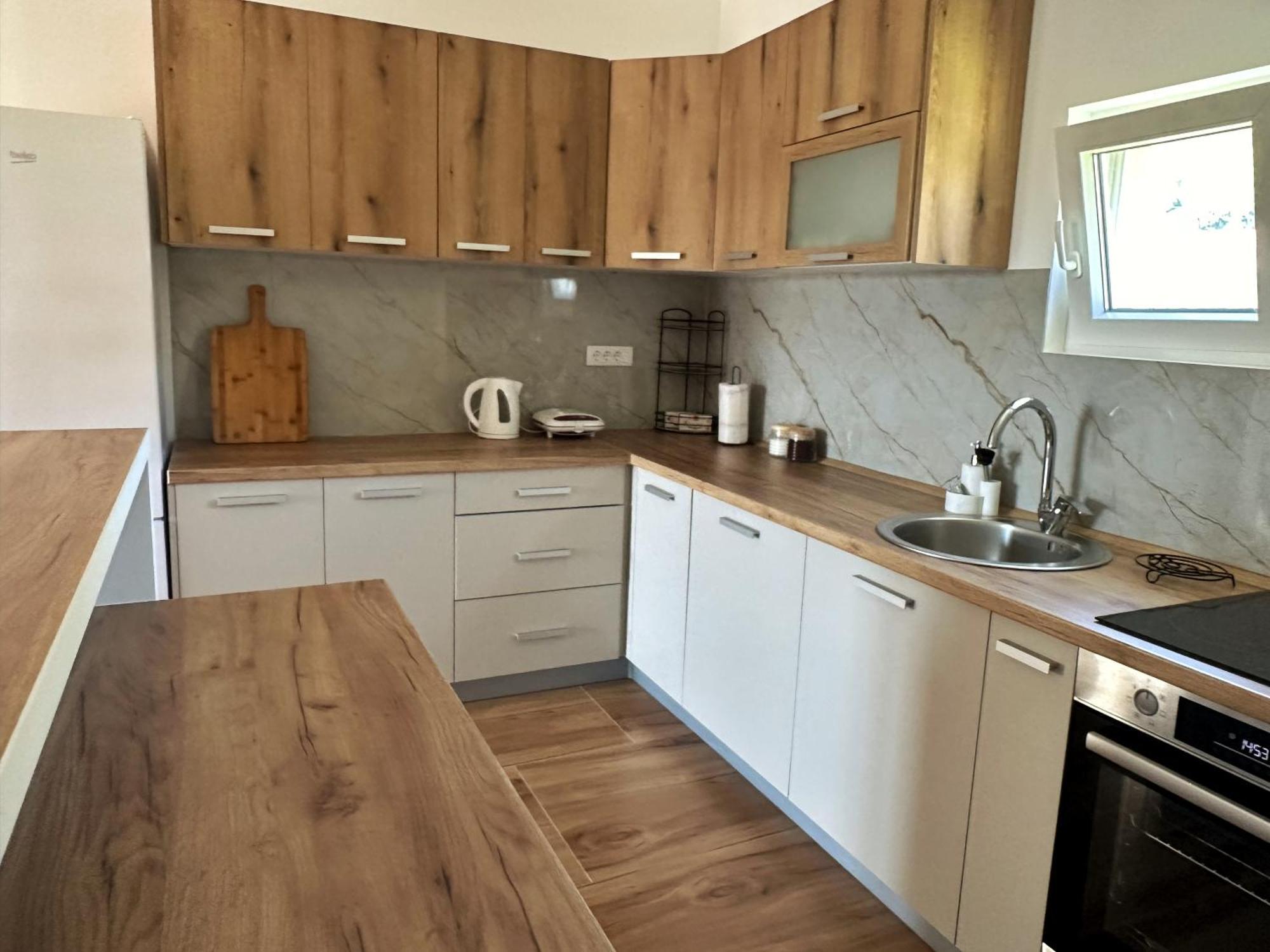 Nirvana Tivat Exterior photo